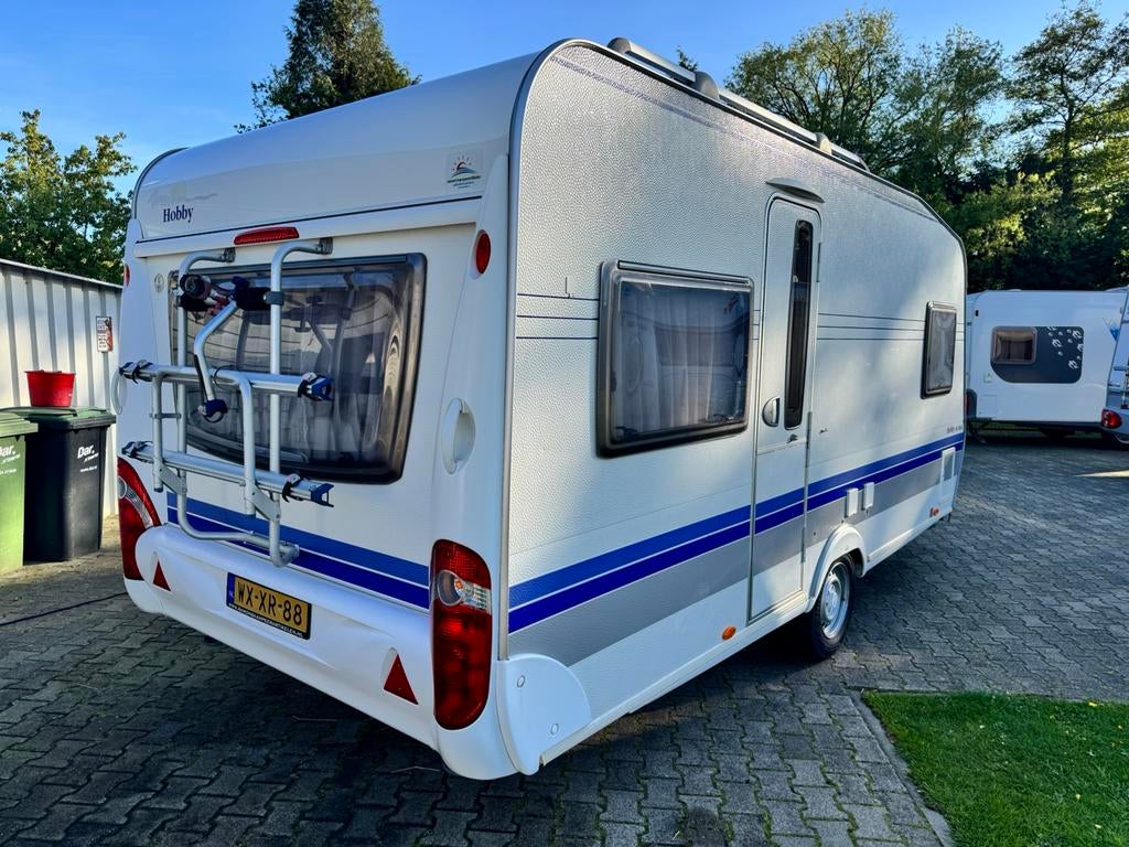 Prachtige HOBBY DE LUXE 460 UFE *isabella voortent + luifel*, Caravans en Kamperen, Rondzit, Hobby, Bedrijf, _