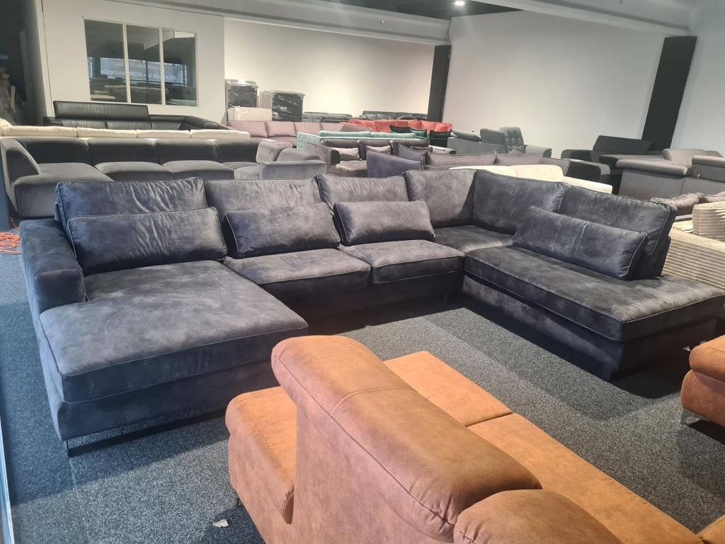 Nieuwe moderne mega U-bank diverse kleuren en stoffen, Huis en Inrichting, Banken | Bankstellen, Ophalen of Verzenden, Nieuw, 150 cm of meer