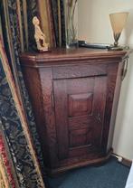 Hoekkast, Antiek en Kunst, Ophalen