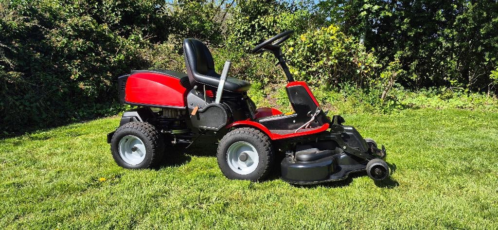 Jonsered/ Husqvarna 213 12.5PK B&S 94cm Mulchdek,hydrostaat, Ophalen, Zo goed als nieuw, ., Louwsma@tuinmachines.nl