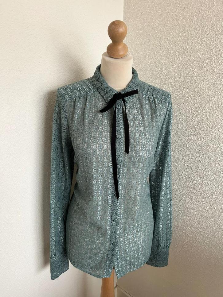 King Louie maat 40 prachtige kanten top blouse 2974, Kleding | Dames, Blouses en Tunieken, Zo goed als nieuw, Maat 38/40 (M), Blauw