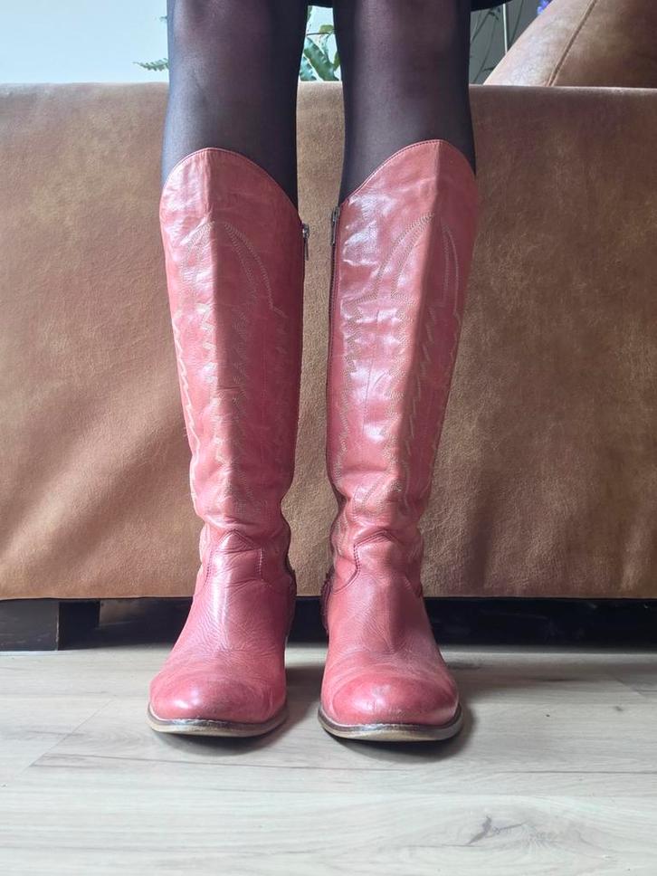 Rode laarzen maat 41, Kleding | Dames, Schoenen, Gedragen, Hoge laarzen, Rood, Ophalen of Verzenden