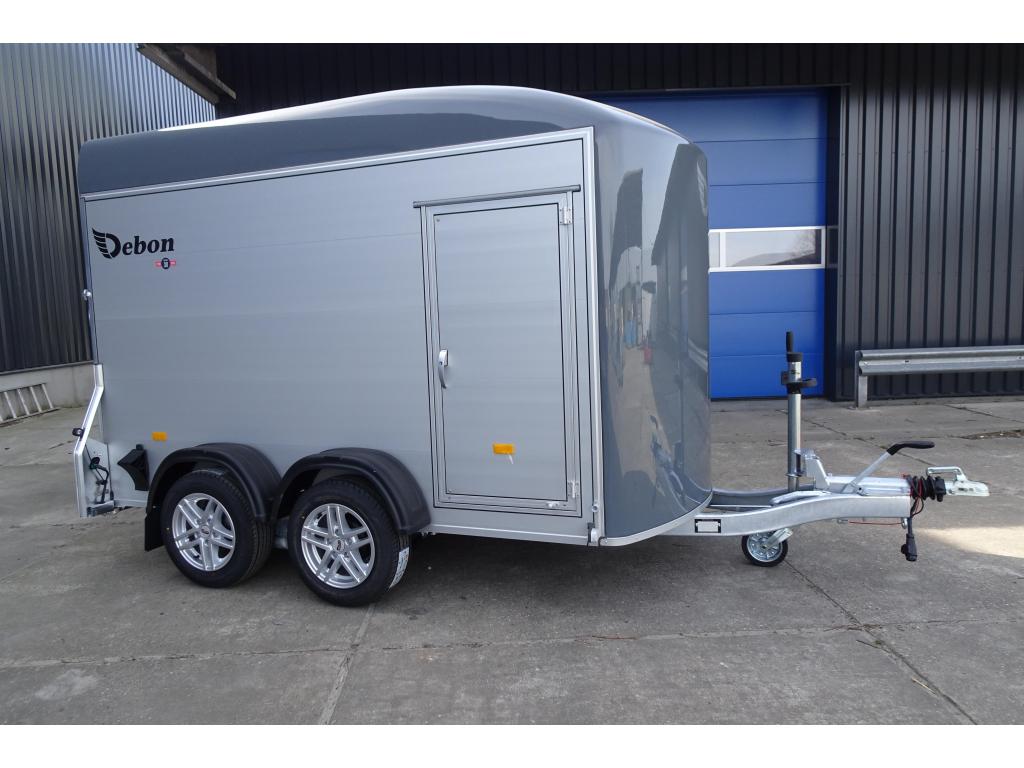 Bij Eemsned een Debon Roadster 500 afm 3,20 x 1,67, Nieuw