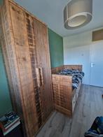 Steigerhouten bed 1 persoons  en kast., Ophalen of Verzenden, Zo goed als nieuw