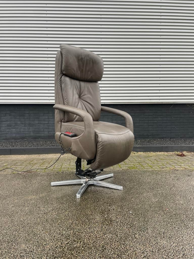 Himolla sta op stoel / relax fauteuil elektrisch L, Huis en Inrichting, Fauteuils, Ophalen, Minder dan 75 cm, Zo goed als nieuw