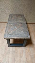 Landelijke salontafel met kasteelvloer motief blad , Huis en Inrichting, Ophalen, 50 tot 100 cm, Nieuw, 50 tot 100 cm