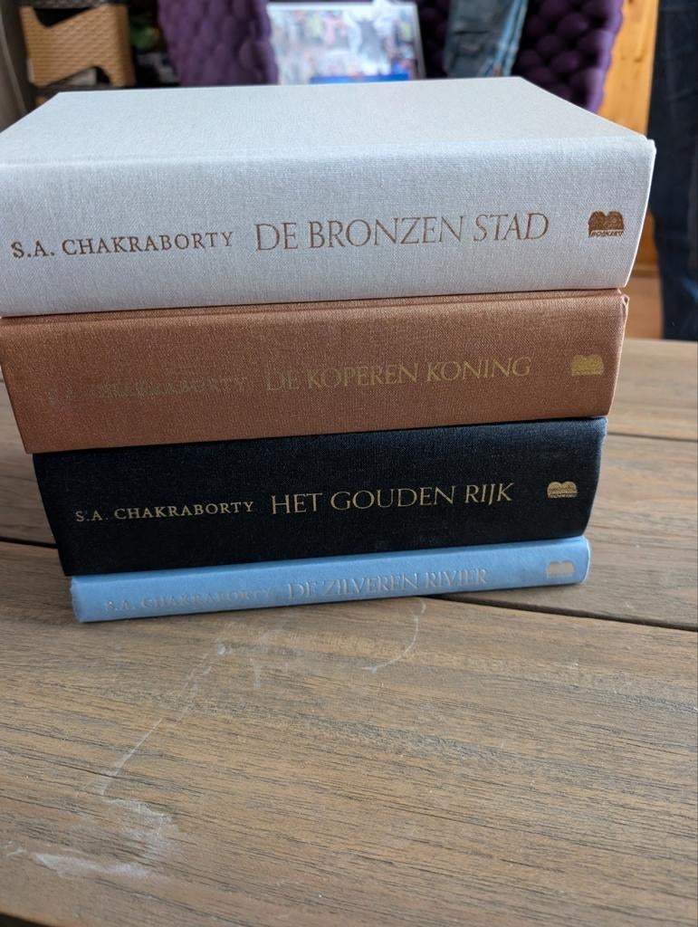 5 boeken van Shannon Chakraborty - De Bronzen Stad serie, Ophalen of Verzenden, Zo goed als nieuw, Shannon Chakraborty