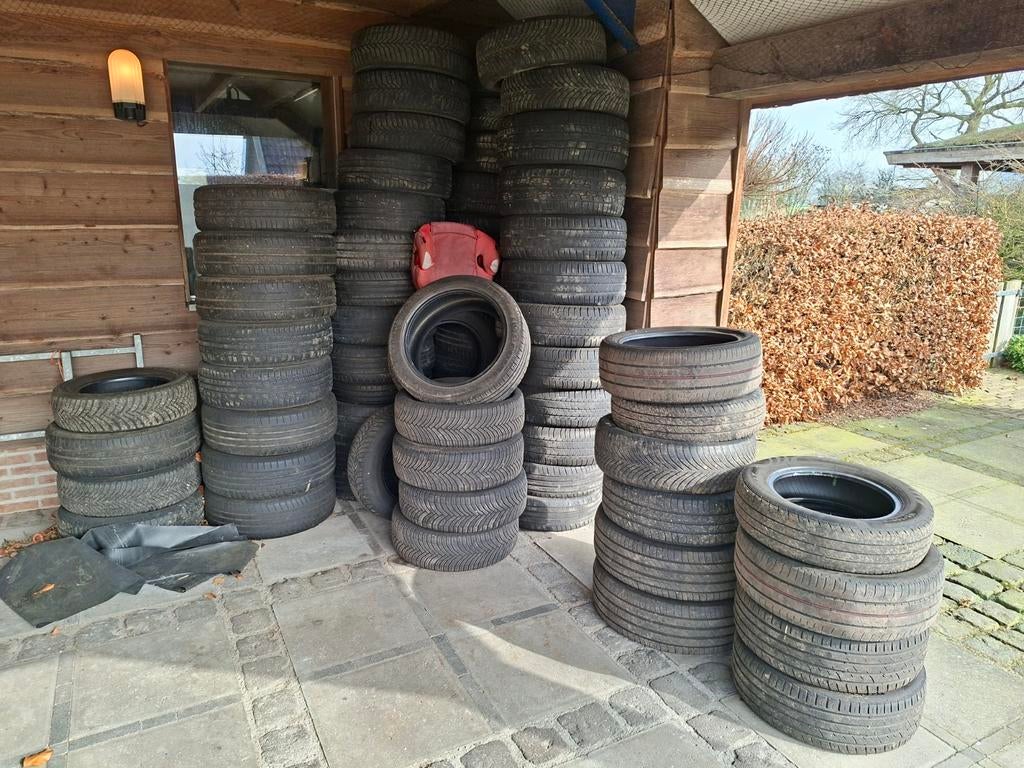 Oude banden, Ophalen