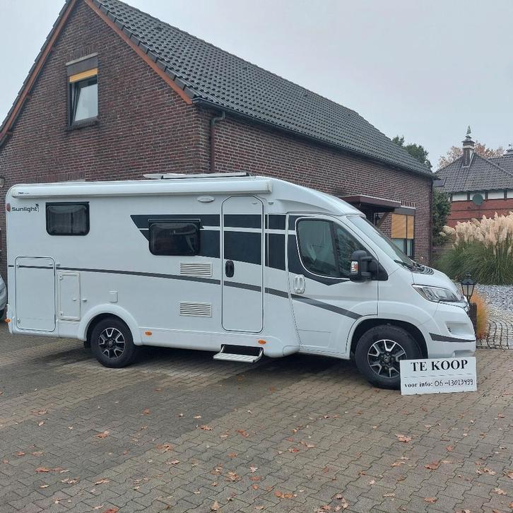 Sunlight V66 Adventure, Satelliet en Zonnepaneel, Caravans en Kamperen, Campers, Bedrijf, tot en met 3, Half-integraal, Sunlight
