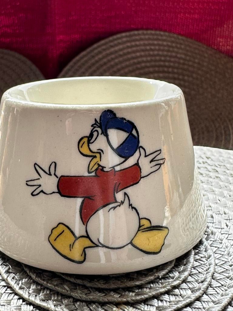 3 leuke eierdopjes voor kinderen: Kat, Donald Duck, Konijn, Gebruikt, Keramiek, Overige typen, Ophalen of Verzenden