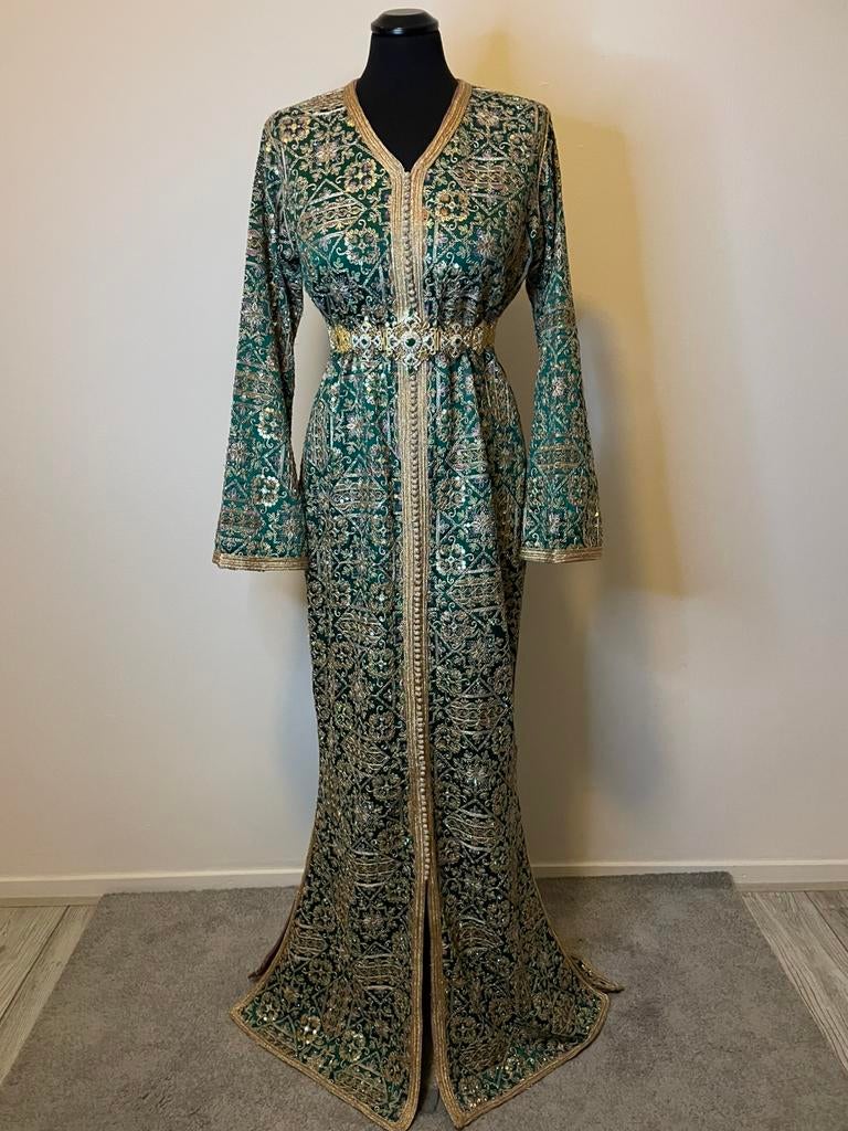 Caftan Te huur €50,-, Ophalen of Verzenden