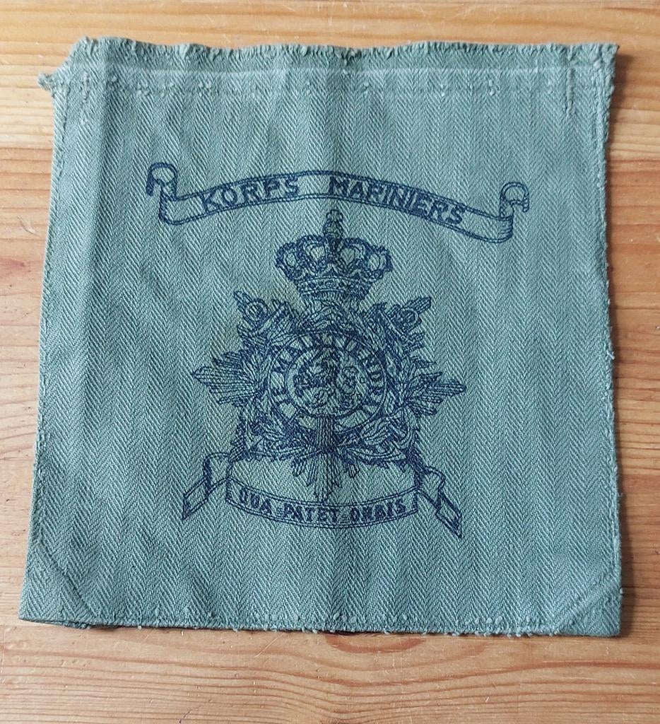 Korps Mariniers Dungaree borstzak, Verzamelen, Ophalen of Verzenden, Marine, Nederland, Embleem of Badge