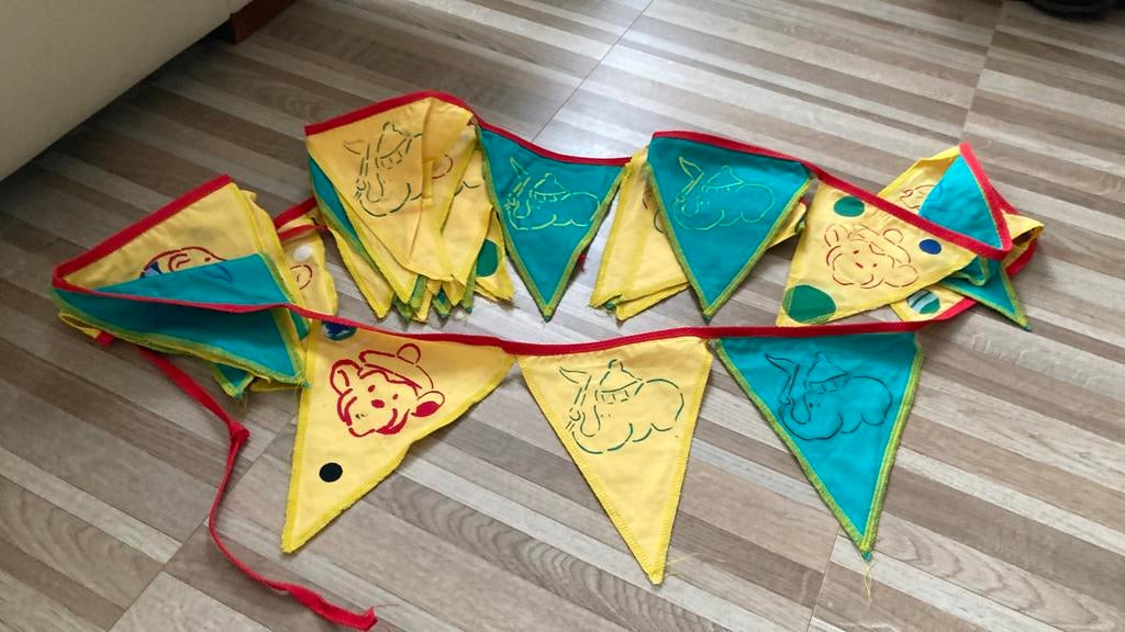 Feest katoenen vlaggenlijn verjaardag, Ophalen, Zo goed als nieuw