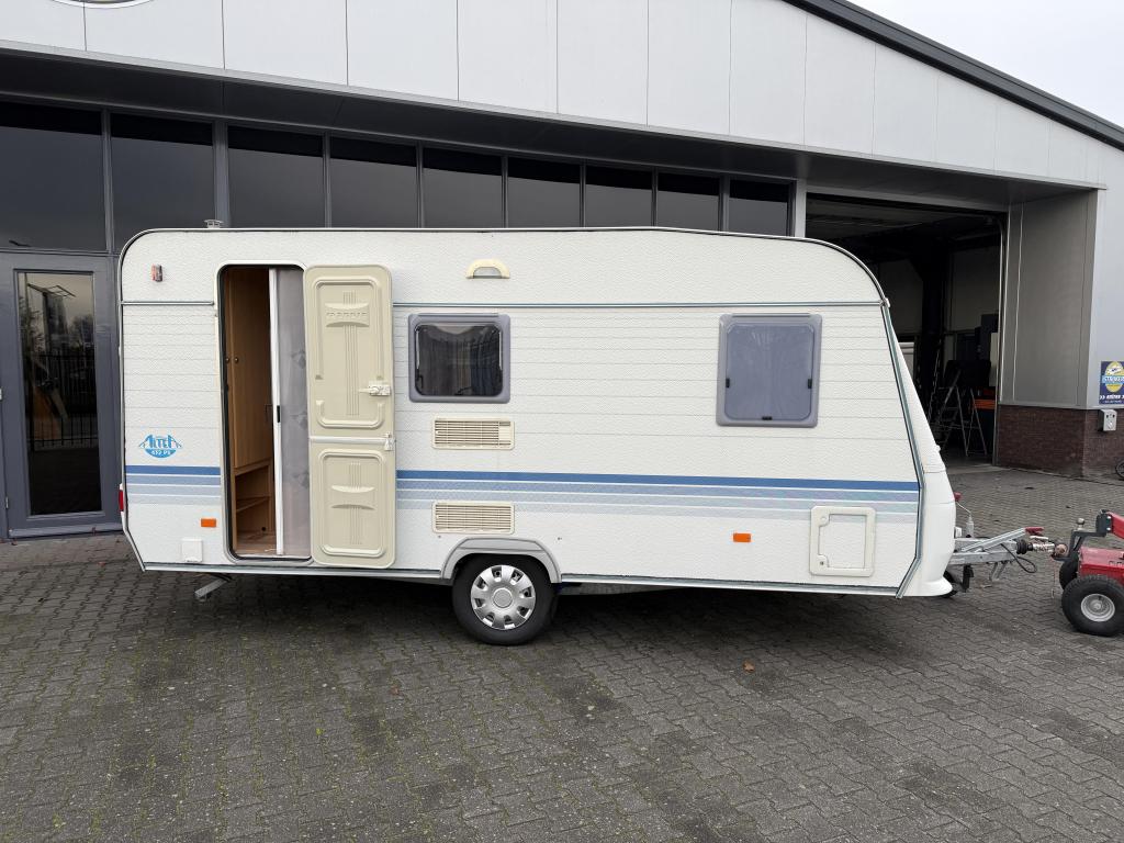 Adria Altea 432 PX XL Fransbed 230CM + Zit 830KG leeg ! 2004, Bedrijf, Treinzit, 750 - 1000 kg, Overige typen