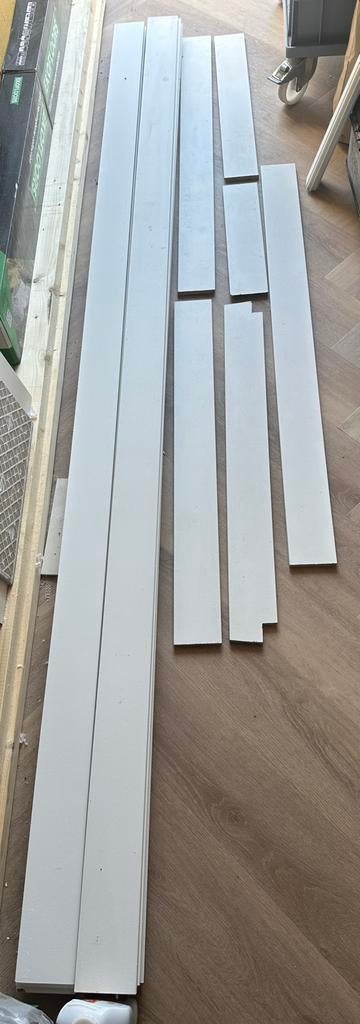 Plinten, Doe-het-zelf en Verbouw, Plinten en Afwerking, Ophalen, Nieuw, Mdf, 200 tot 250 cm