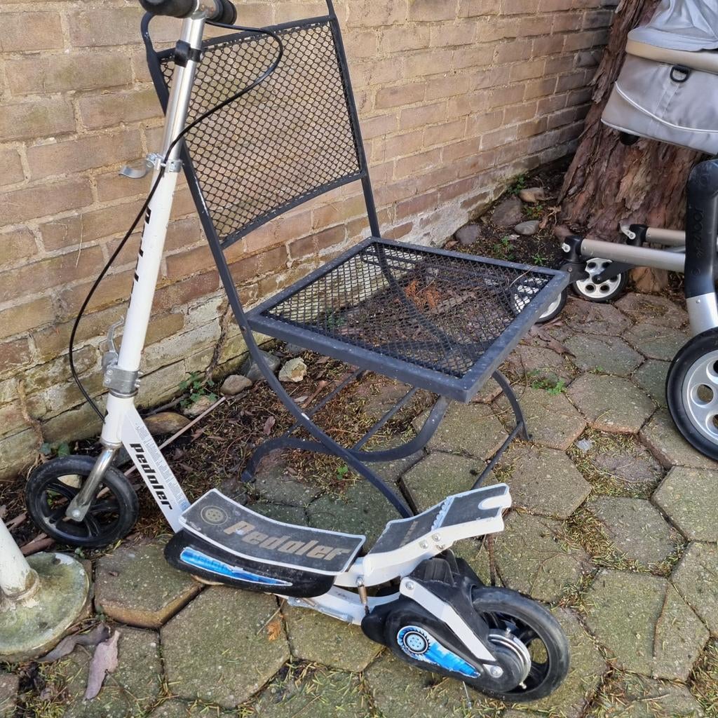 Step pedaler, Fietsen en Brommers, Steps, Ophalen of Verzenden, Gebruikt, Gewone step