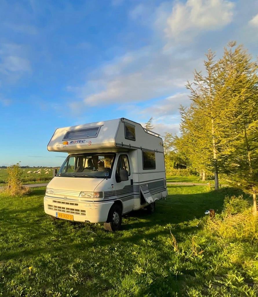 Goed onderhouden Fiat Ducato camper (bj 2000), Chemisch toilet, Fiat, Airbags, Particulier