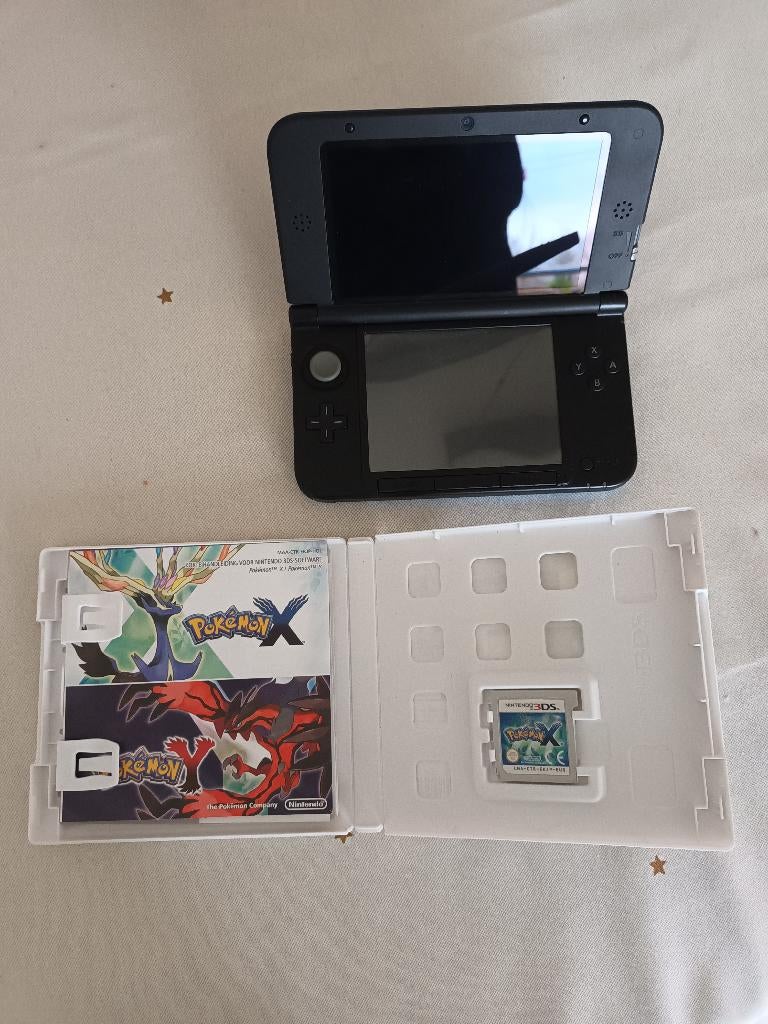Nintendo 3DS met spel Pokemon X, Spelcomputers en Games, Spelcomputers | Nintendo 2DS en 3DS, Met games, Blauw, Ophalen of Verzenden