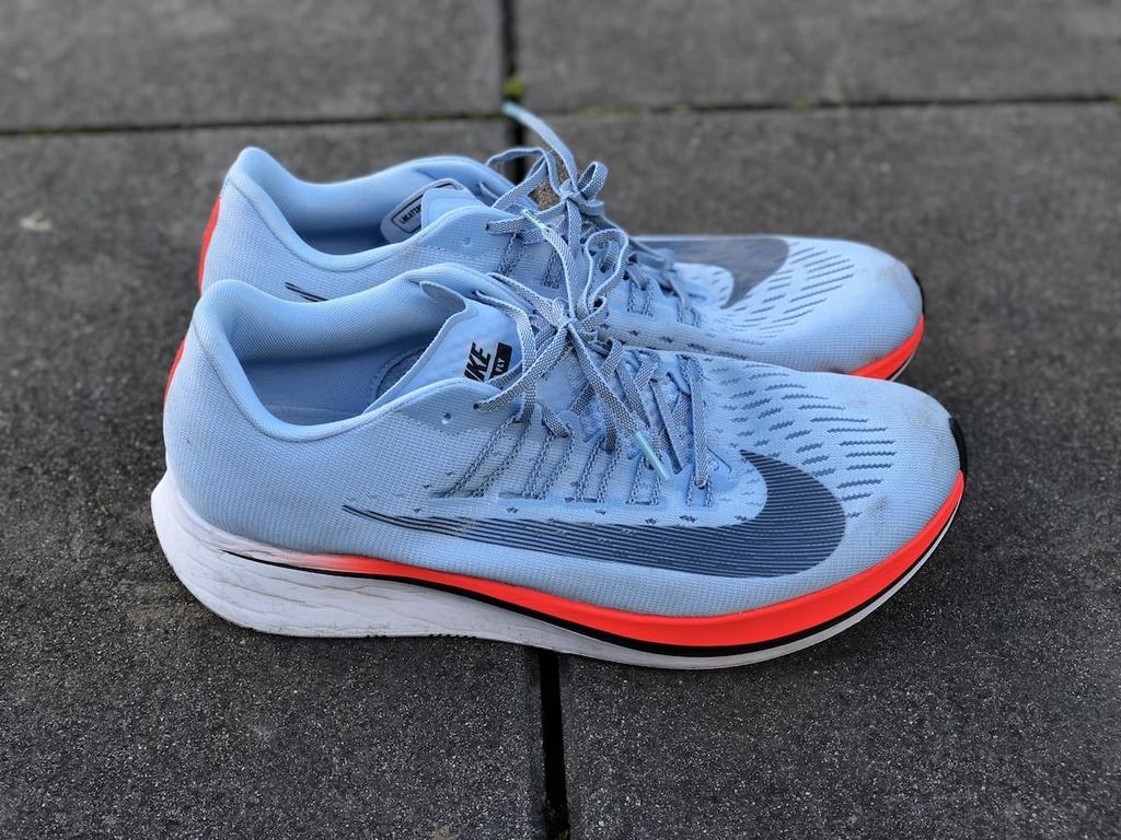 Nike Zoom Fly hardloopschoenen - Lichtblauw/Oranje maat 40,5, Sport en Fitness, Loopsport en Atletiek, Gebruikt, Ophalen of Verzenden