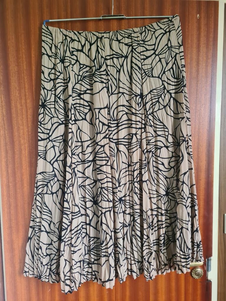 Ashley Brooke - lange feestrok maat 44, Ophalen of Verzenden, Maat 42/44 (L), Zwart, Onder de knie