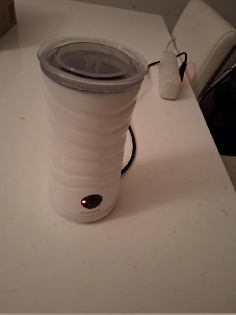Te koop, Miroco merk melk frother / opschuimer apparaat., Ophalen, Zo goed als nieuw, Kunststof