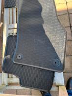 Rubber auto matten  VW TIquan, Ophalen, Zo goed als nieuw