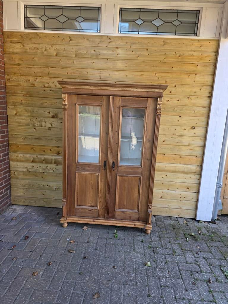 Houten Tsjechische Vitrinekast,, Tuin en Terras, Ophalen of Verzenden, Gebruikt, Schuur