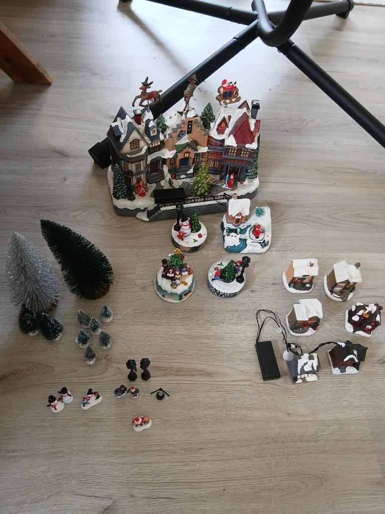 Veel kersthuisjes, Diversen, Kerst, Ophalen