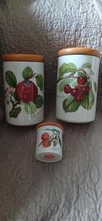 3 voorraadpotten, 2 grote + 1 kleine Portmeirion, Pomona, Overige typen, Ophalen of Verzenden, Zo goed als nieuw, Overige stijlen
