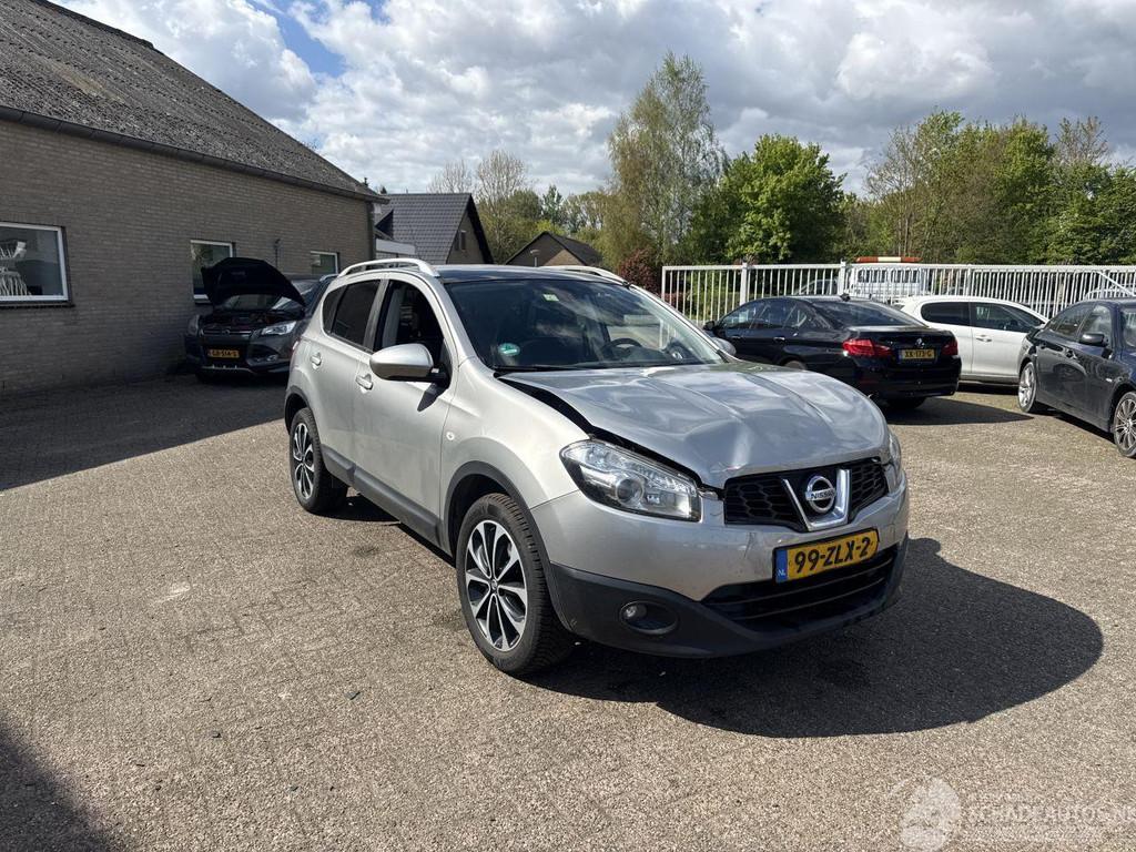 Nissan QASHQAI 1.6 Connect Edition REST BPM €500,-!, Handgeschakeld, SUV of Terreinwagen, Benzine, Nissan