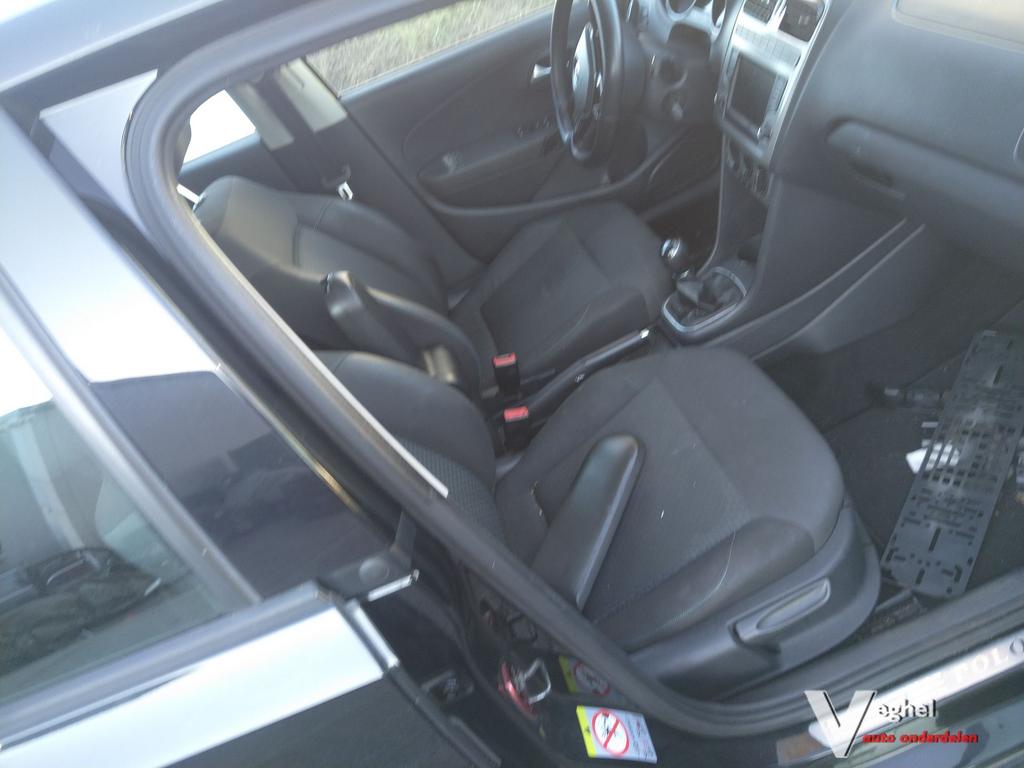 Volkswagen Polo 2013 in onderdelen, Auto-onderdelen, Gebruikt, -, -, Ophalen of Verzenden
