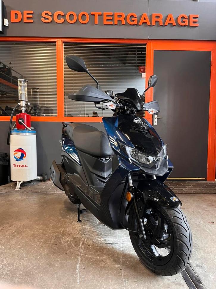 Sym jet 4 RX snor 25km 2024, Fietsen en Brommers, Scooters | SYM, Zo goed als nieuw, Overige modellen, Maximaal 25 km/u, Benzine