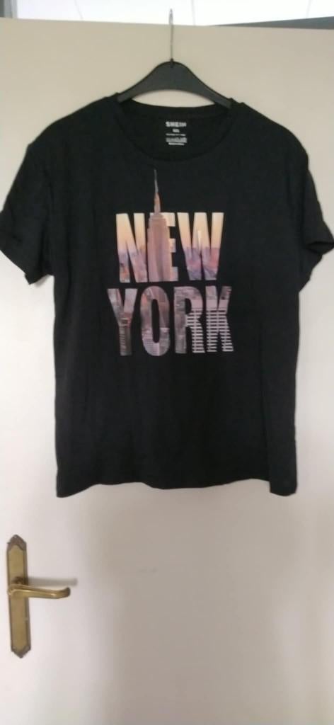 Nieuwe mooie shirt maat L/XL Shein, Kleding | Dames, T-shirts, Ophalen of Verzenden, Nieuw, Maat 42/44 (L), Korte mouw