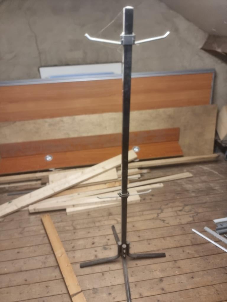 Te koop 1 velgen boom, Auto diversen, Velgenbomen, Ophalen of Verzenden, Zo goed als nieuw