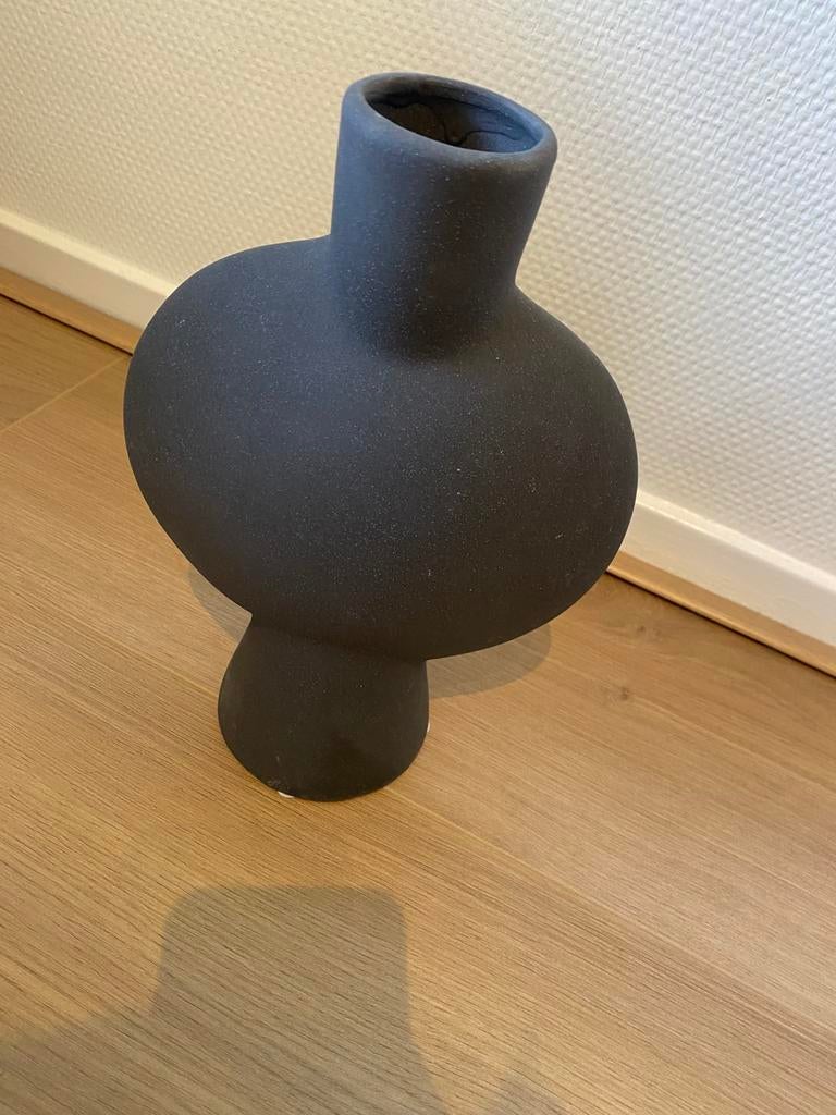 Nieuw antraciet grijs vaas vaasje steen mat, Huis en Inrichting, Woonaccessoires | Vazen, Steen, Overige kleuren, Nieuw, Ophalen of Verzenden