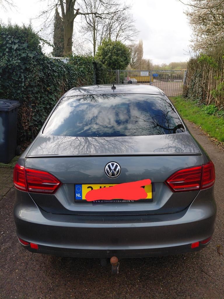 Volkswagen Jetta 1.4 TSI Hybrid 170pk 7-DSG 2013 Grijs, Sedan, 149 pk, Zilver of Grijs, Jetta