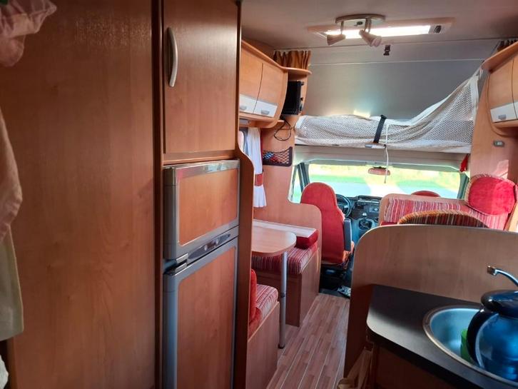 Mooie grote gezinscamper, Caravans en Kamperen, Campers, Particulier, meer dan 6, Alkoof, Overige merken, Ford, Diesel, Handgeschakeld