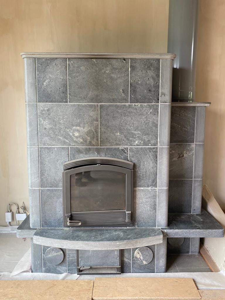 Speksteenkachel Tulikivi TU2200- 2000 Kilo, Ophalen, Gebruikt, Houtkachel, Vrijstaand