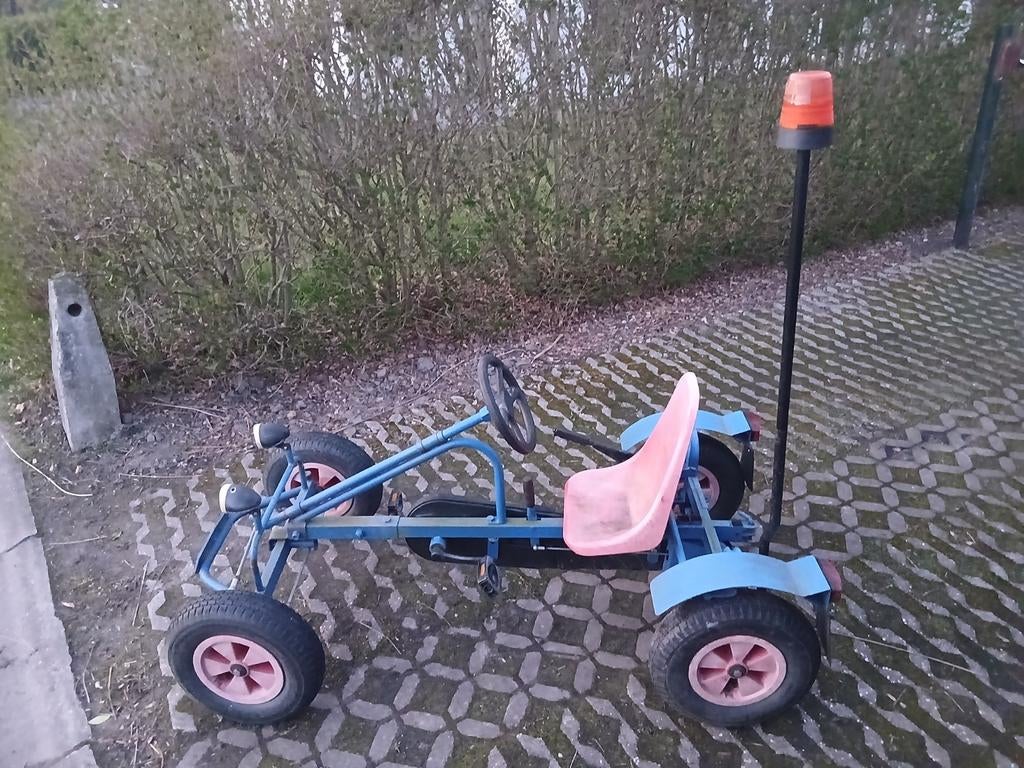 Blauwe skelter met zwaailicht en verlichting, Ophalen of Verzenden, Gebruikt, Overige merken