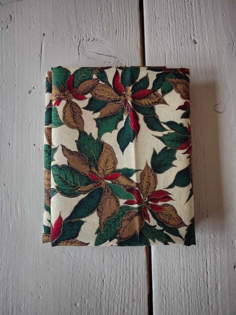 Prachtige kerststof/quiltstof Hoffman - kerstroos, Overige kleuren, Nieuw, Ophalen of Verzenden, 30 tot 120 cm