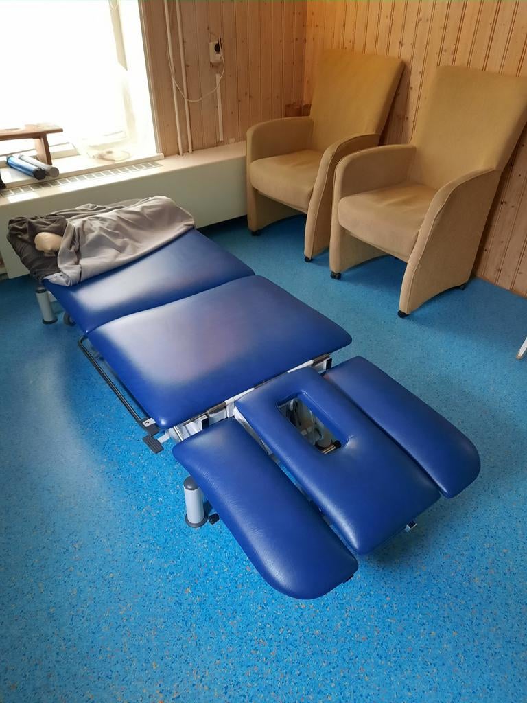 Enraf nonius manumed behandeltafel elektronisch massagetafel, Ophalen
