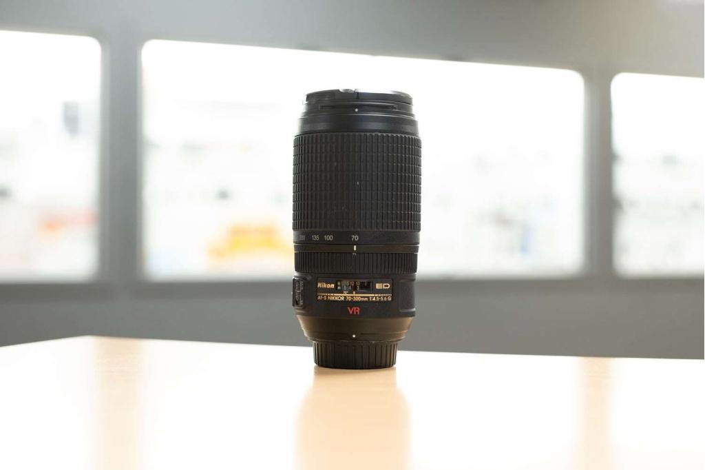 AF-S Nikkor 70-300mm  4.5-5.6 (Hoogeveen), Audio, Tv en Foto, Fotografie | Lenzen en Objectieven, Foto-Groep, Gebruikt, Luttekepoortstraat 26 3841 AX Harderwijk