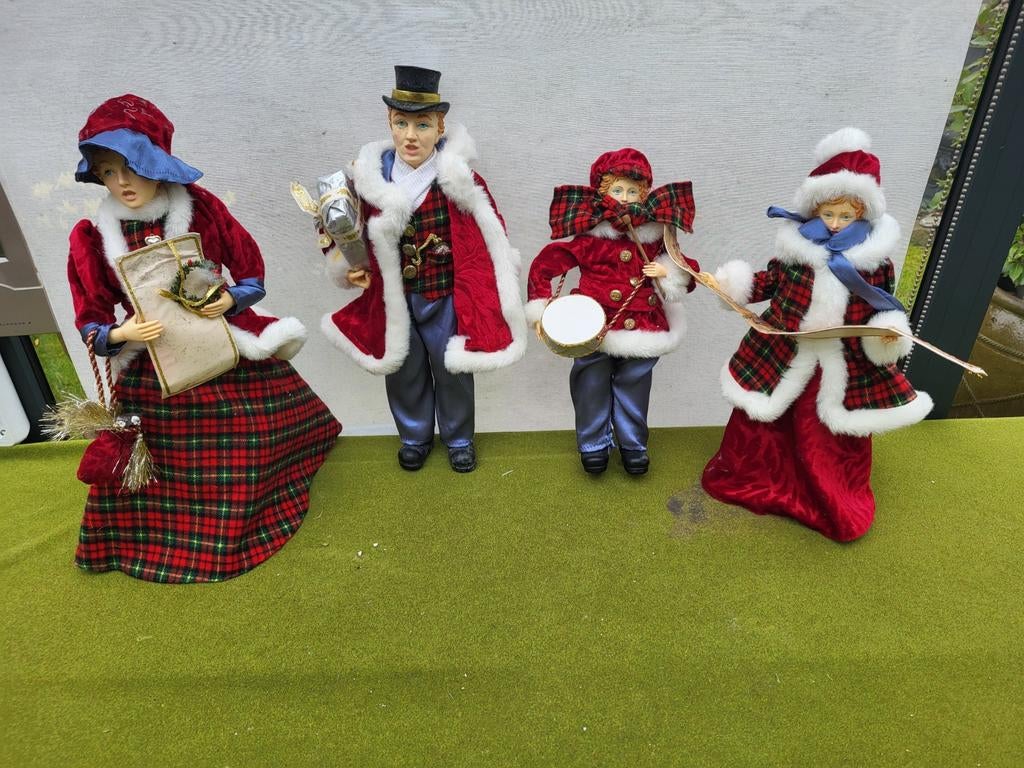 Groep van 4 Carol Singers, Ophalen of Verzenden