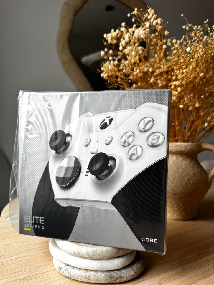 Xbox Elite Series 2 Core Controller - Nieuw & Geseald - Wit, Spelcomputers en Games, Spelcomputers | Xbox | Accessoires, Nieuw
