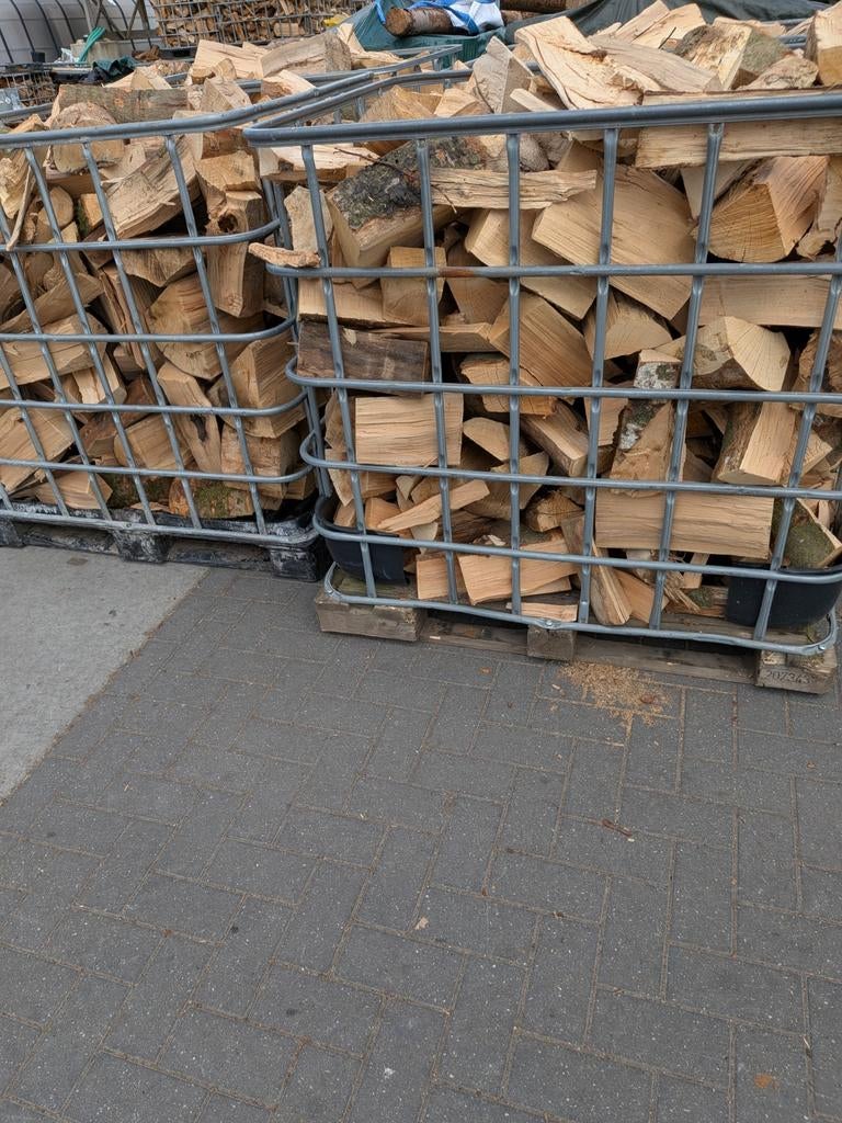 Kachelhout beuken meer dan 6 kuub €800.droog, 6 m³ of meer, Ophalen, Beukenhout, Blokken