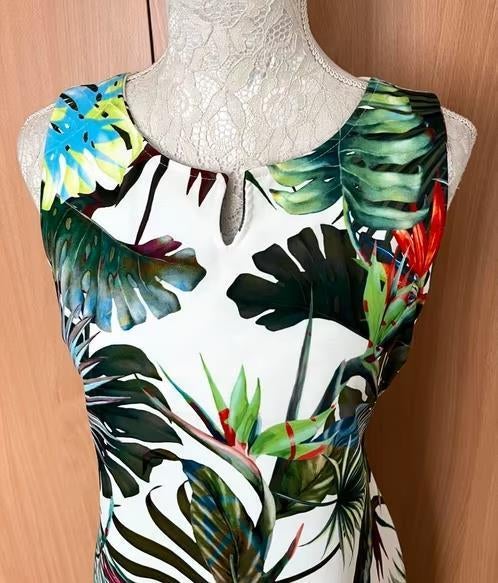 FOS jurk maat 44[v], Kleding | Dames, Jurken, Overige kleuren, Maat 42/44 (L), Ophalen of Verzenden, Zo goed als nieuw