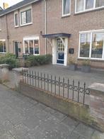 Sierhekwerk, Ophalen, IJzer