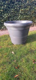 Terraspot, plantenbak, bloembak, kunststof grijs, olijfboom., Ophalen, Kunststof, Rond, Zo goed als nieuw
