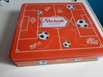 Verkade voetbalblik, ca. 23,5 x 22,5 cm., Ophalen of Verzenden, Gebruikt, Koek(jes), Verkade