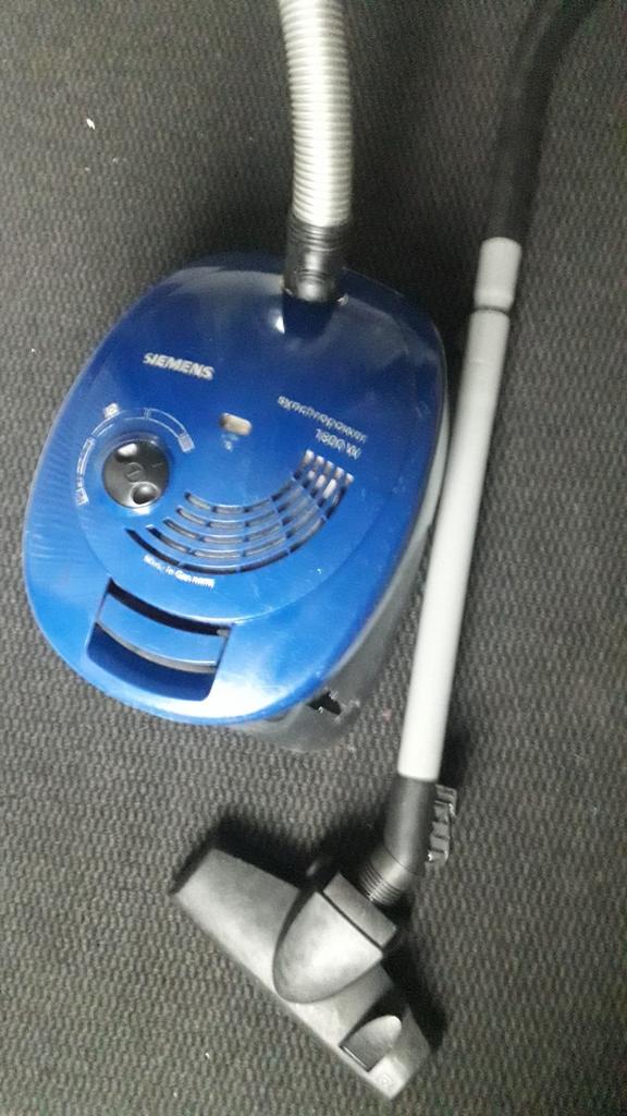 Siemens 1800w FD 9404 syncropower, Witgoed en Apparatuur, Ophalen